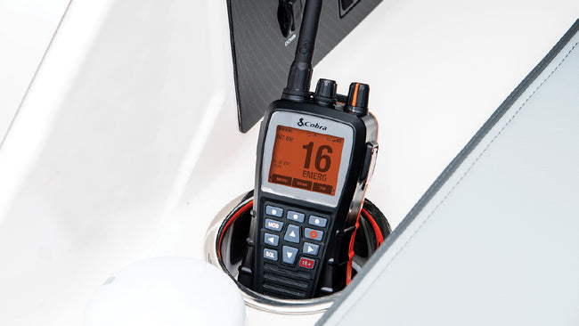 Marine radio communication device in a boat's console